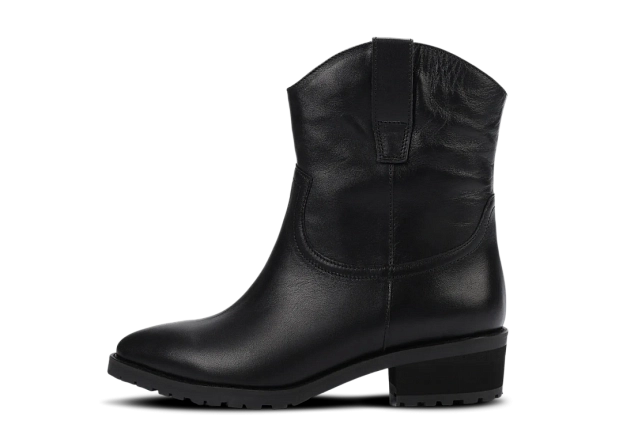 Высокая обувь из кожи / замши