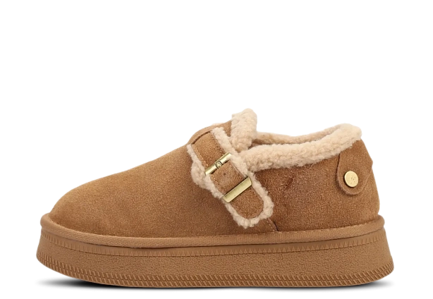 Низкая обувь из меха